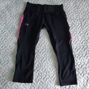 Under armour crop workout pants